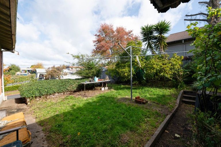 Photo of property in 8 Pembroke Lane, Hamilton Lake, Hamilton, 3204