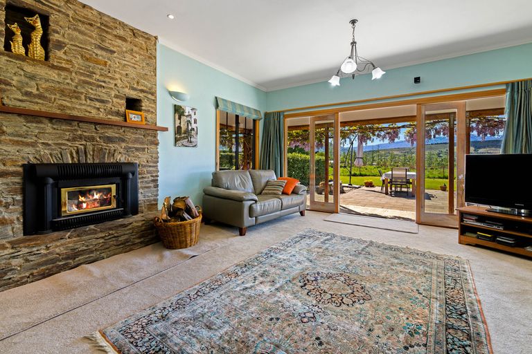 Photo of property in 1031 Earnscleugh Road, Earnscleugh, Alexandra, 9391