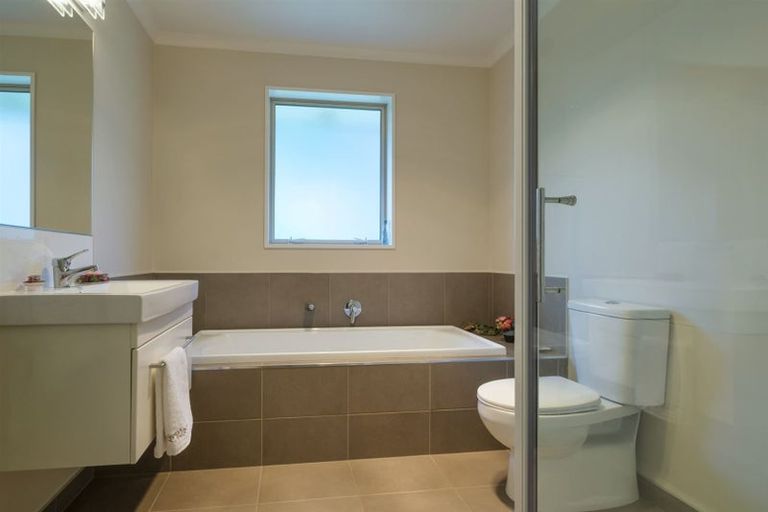 Photo of property in 12 Ernest Place, Brightwater, 7022