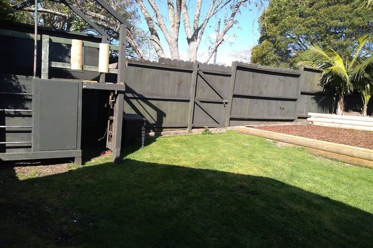 Photo of property in 40a Park Estate Road, Rosehill, Papakura, 2113