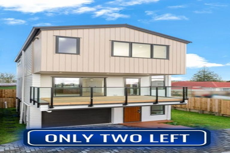 Photo of property in 21d Laura Street, Kelston, Auckland, 0602