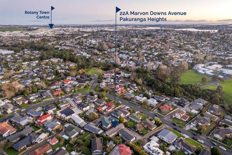 Photo of property in 22a Marvon Downs Avenue, Pakuranga Heights, Auckland, 2010