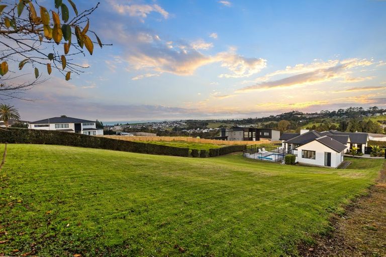 Photo of property in 72 Vaughans Road, Long Bay, Albany, 0792