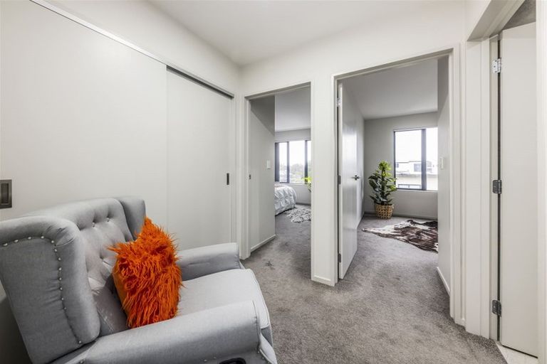 Photo of property in 11d Kent Road, Manurewa, Auckland, 2102