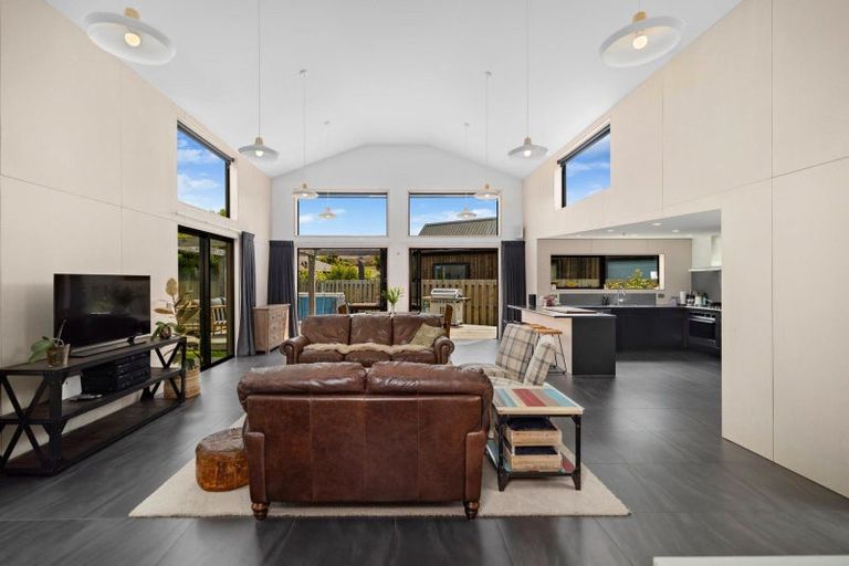 Photo of property in 14 Bellamore Street, Lake Hayes, Queenstown, 9304