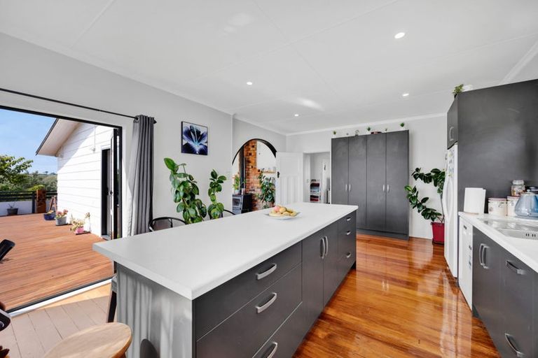 Photo of property in 34 Kent Street, Patea, 4520