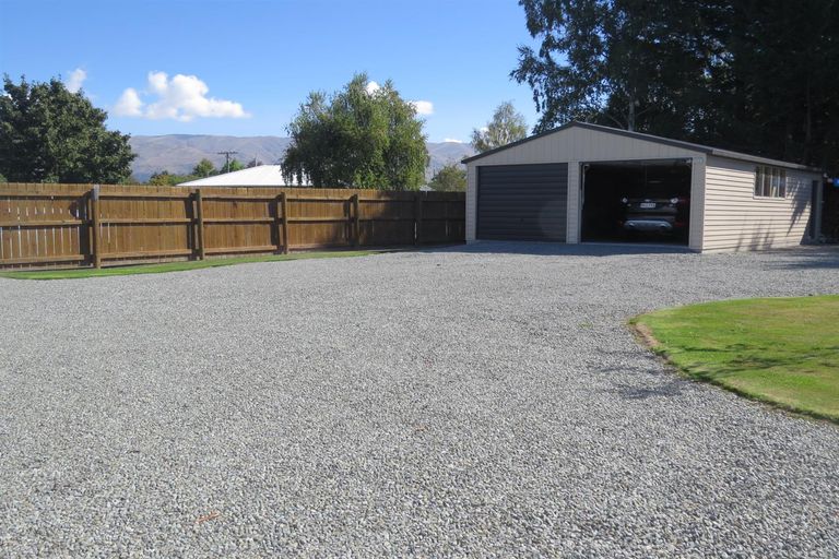 Photo of property in 21 Talbot Road, Fairlie, 7925