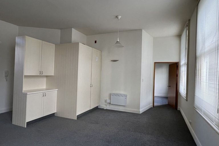 Photo of property in 5/33 Dowling Street, Dunedin Central, Dunedin, 9016