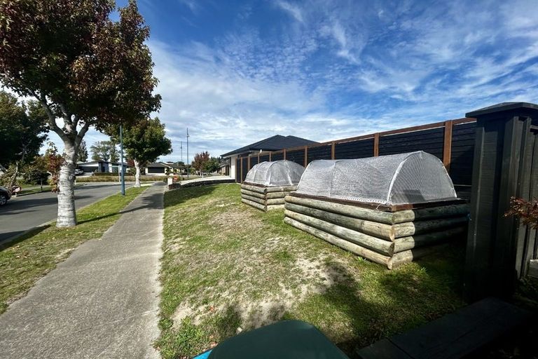 Photo of property in 1 Waireka Street, Pegasus, 7612