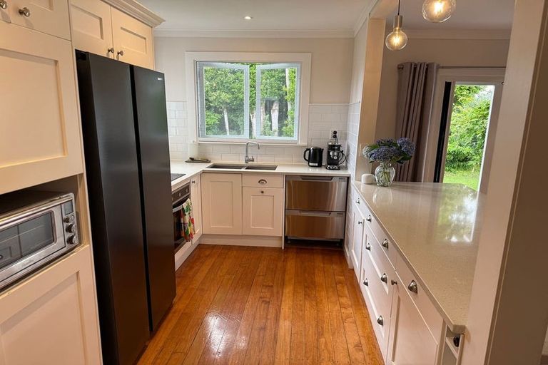 Photo of property in 18 Argyle Street, Waipu, 0510