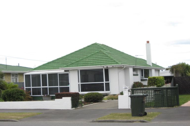 Photo of property in 68 Hargood Street, Woolston, Christchurch, 8062