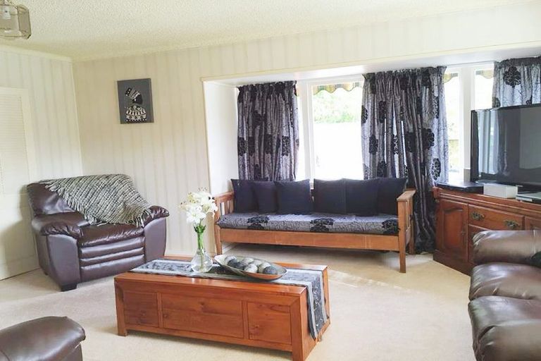 Photo of property in 8 Colum Place, Bucklands Beach, Auckland, 2014