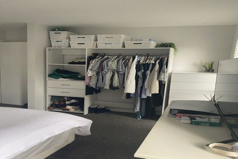 Photo of property in 6a Huia Street, Tawa, Wellington, 5028