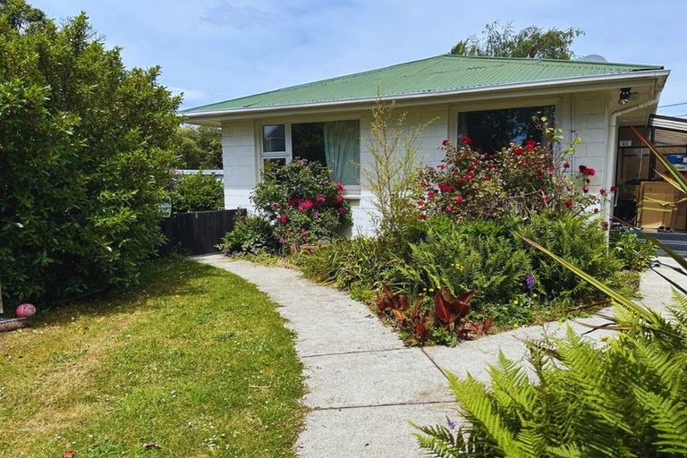 Photo of property in 320 Hoon Hay Road, Hoon Hay, Christchurch, 8025