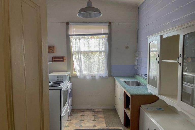 Photo of property in 102 Broadway, Reefton, 7830