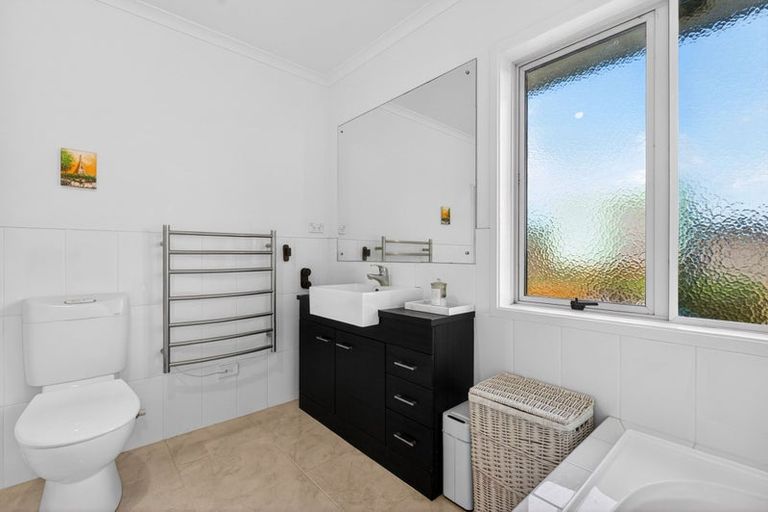 Photo of property in 259 Mairetahi Road, South Head, Helensville, 0874