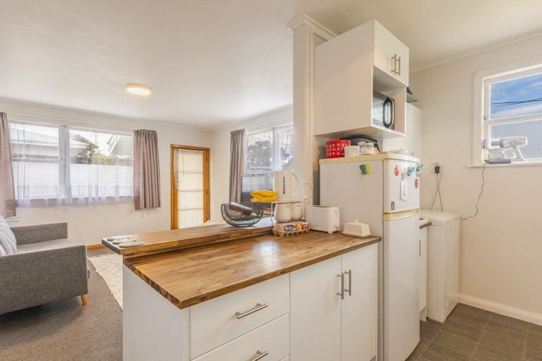 Photo of property in 7a Arnold Street, Onekawa, Napier, 4110