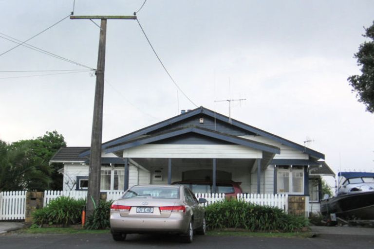 Photo of property in 9 Huapai Street, Kensington, Whangarei, 0112