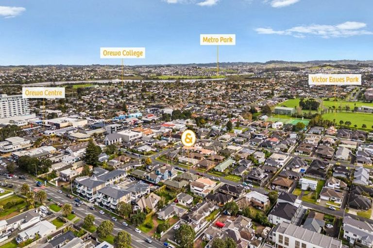 Photo of property in 15 Alice Avenue, Orewa, 0931