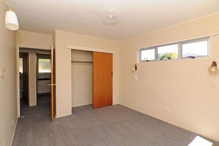 Photo of property in 89a Alexander Road, Raumati Beach, Paraparaumu, 5032