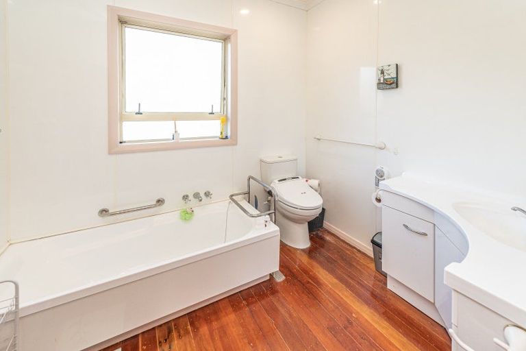 Photo of property in 131 Anzac Parade, Whanganui East, Whanganui, 4500