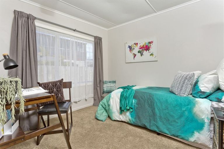 Photo of property in 973 Whangaparaoa Road, Tindalls Beach, Whangaparaoa, 0930