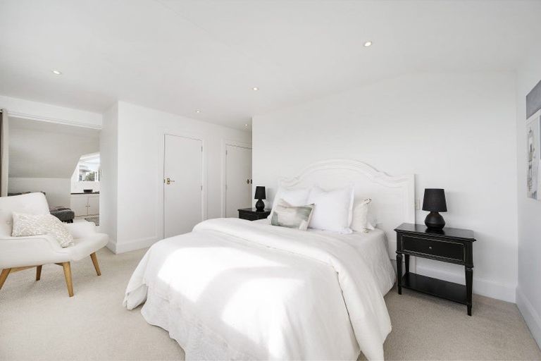 Photo of property in 151 Marine Parade, Eastbourne, Lower Hutt, 5013