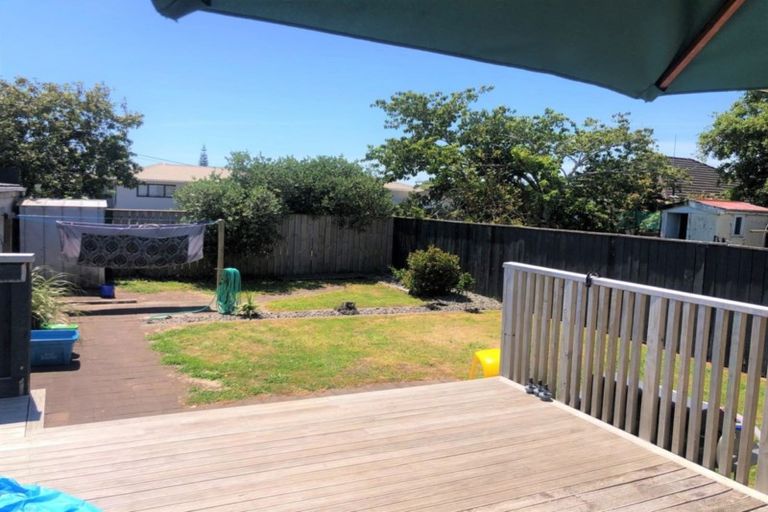 Photo of property in 70a Mould Street, Waitara, 4320