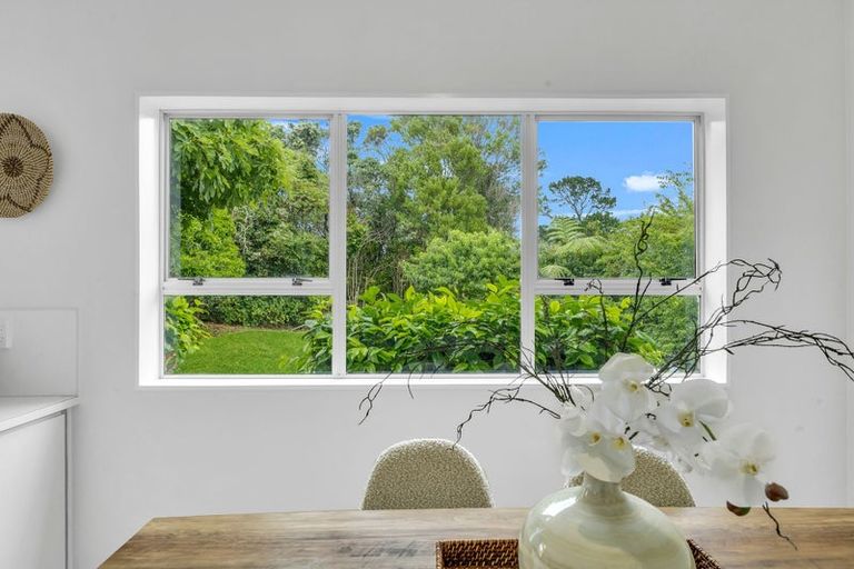 Photo of property in 3b Hunter Place, Merrilands, New Plymouth, 4312