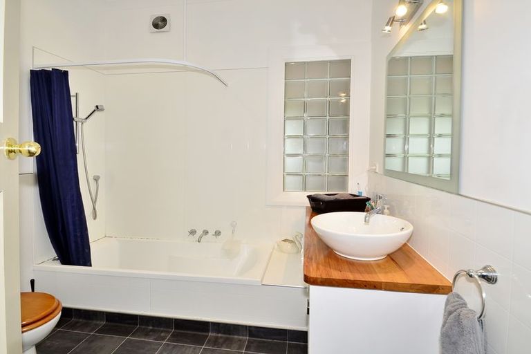 Photo of property in 30 Scoular Street, Maryhill, Dunedin, 9011