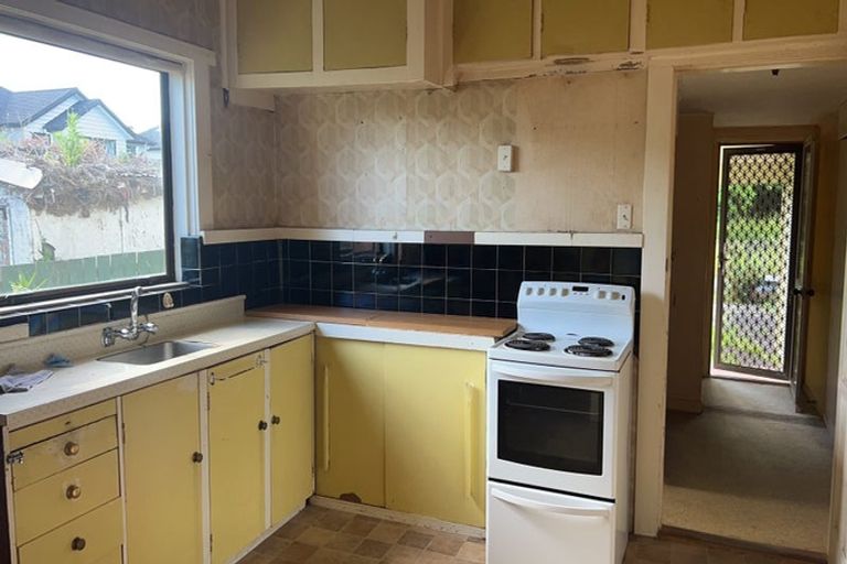 Photo of property in 68 Attwood Road, Paremoremo, Auckland, 0632