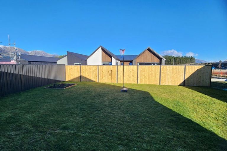 Photo of property in 53 Longview Drive, Lake Hawea, 9382