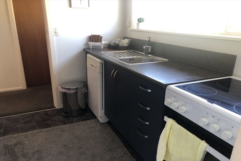 Photo of property in 2/36 Pukatea Street, Glenwood, Timaru, 7910