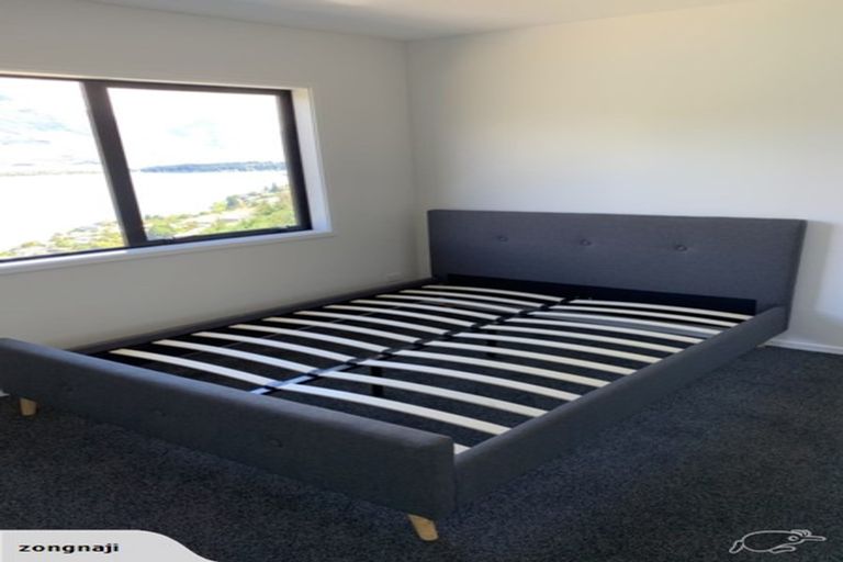 Photo of property in 4 Luckie Lane, Queenstown Hill, Queenstown, 9300