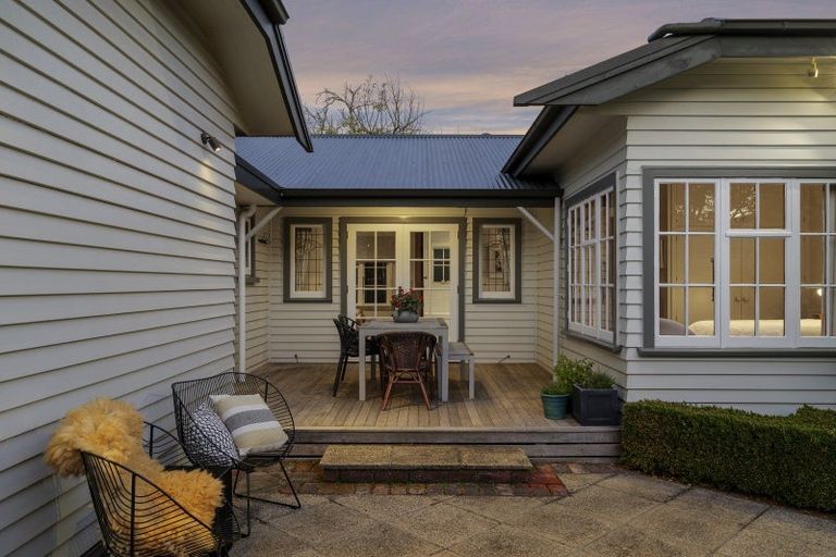 Photo of property in 24 Rudleigh Avenue, Upper Riccarton, Christchurch, 8041