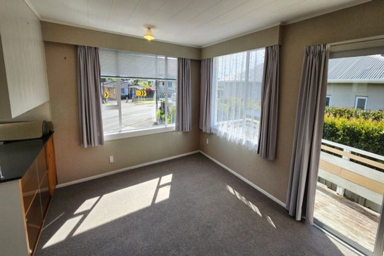 Photo of property in 1/39 Waimea Street, Westown, New Plymouth, 4310