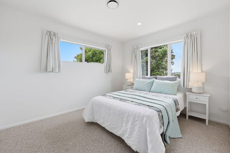 Photo of property in 218a Sturges Road, Henderson, Auckland, 0612