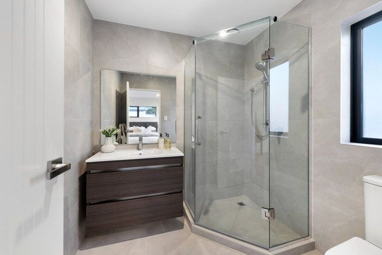 Photo of property in 8 Libby Lane, Howick, Auckland, 2010