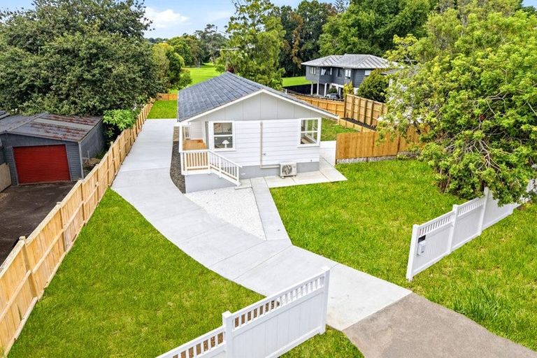 Photo of property in 11 Juniper Road, Sunnynook, Auckland, 0620