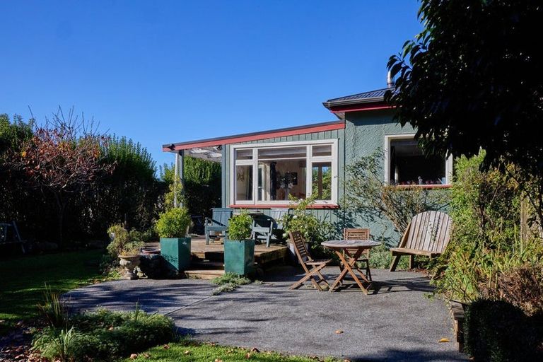 Photo of property in 223 Beach Road, Kaikoura, 7300