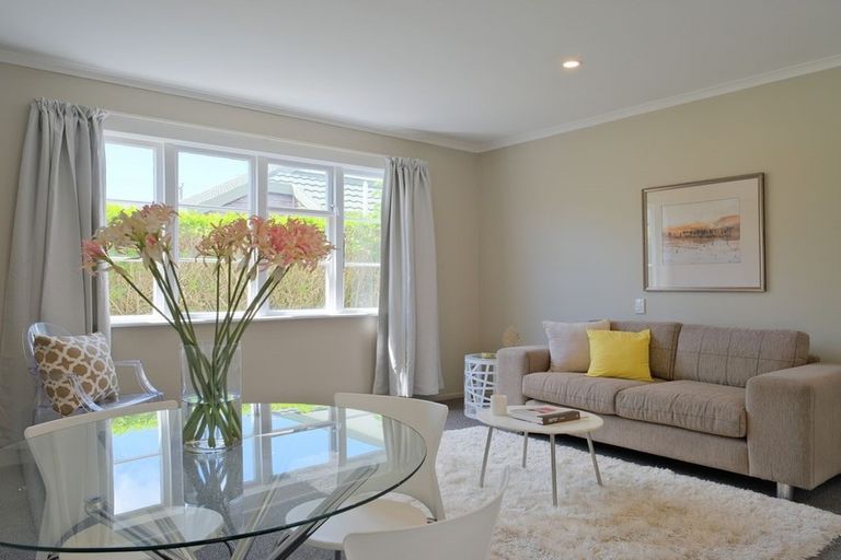 Photo of property in 204 Oxford Street, South Dunedin, Dunedin, 9012