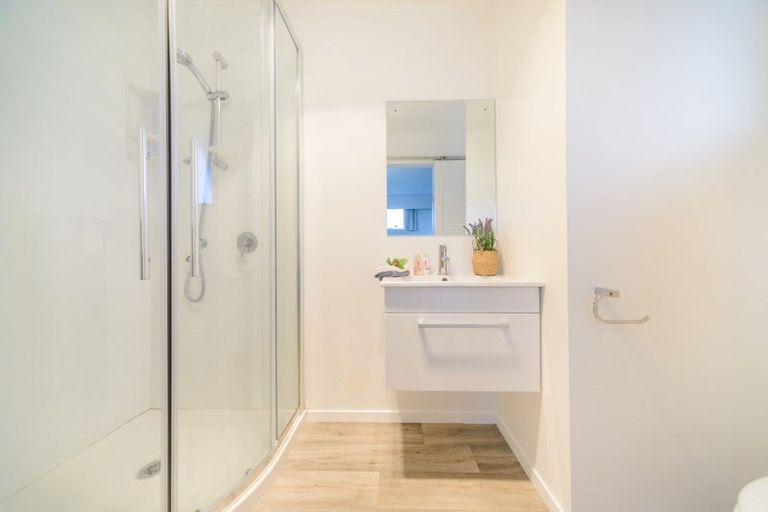 Photo of property in 28 Rhodes Drive, Kelvin Grove, Palmerston North, 4414