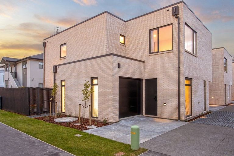 Photo of property in 2/44 Winchester Street, Merivale, Christchurch, 8014