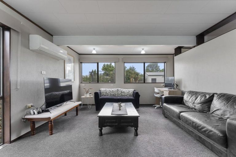 Photo of property in 8 Wild Street, Feilding, 4702