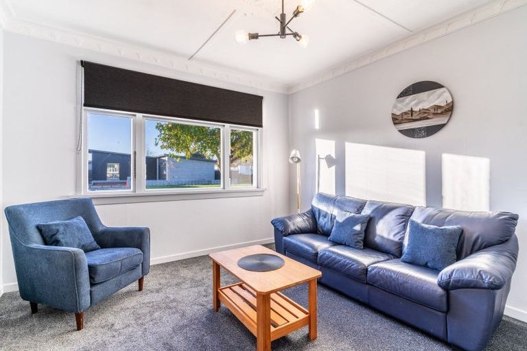 Photo of property in 47 Mary Street, Winton, 9720