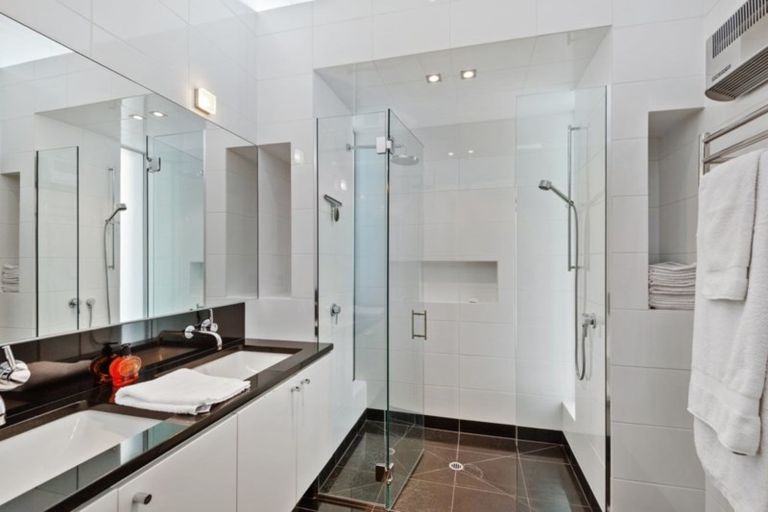 Photo of property in 26 Peacock Street, Christchurch Central, Christchurch, 8013