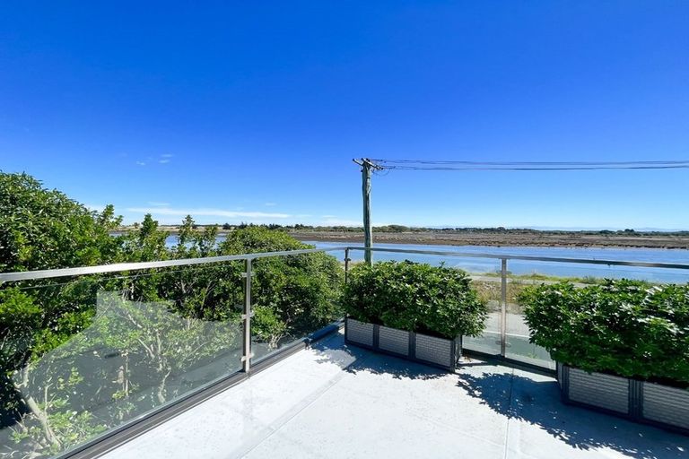 Photo of property in 57 Kibblewhite Street, New Brighton, Christchurch, 8061