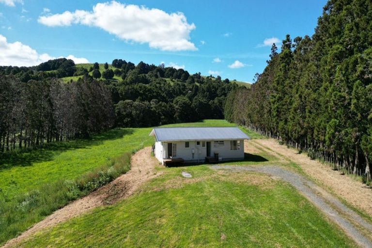 Photo of property in 805 Whangaripo Valley Road, Whangaripo, Wellsford, 0972