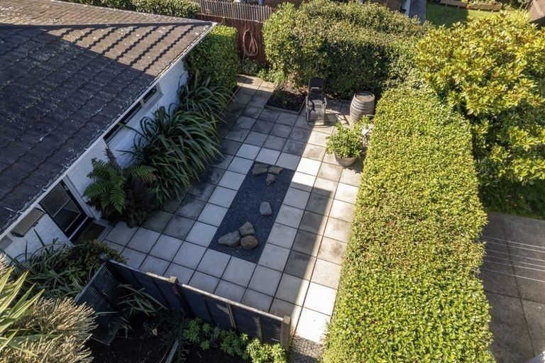 Photo of property in 1/6 Croziers Road, St Albans, Christchurch, 8052