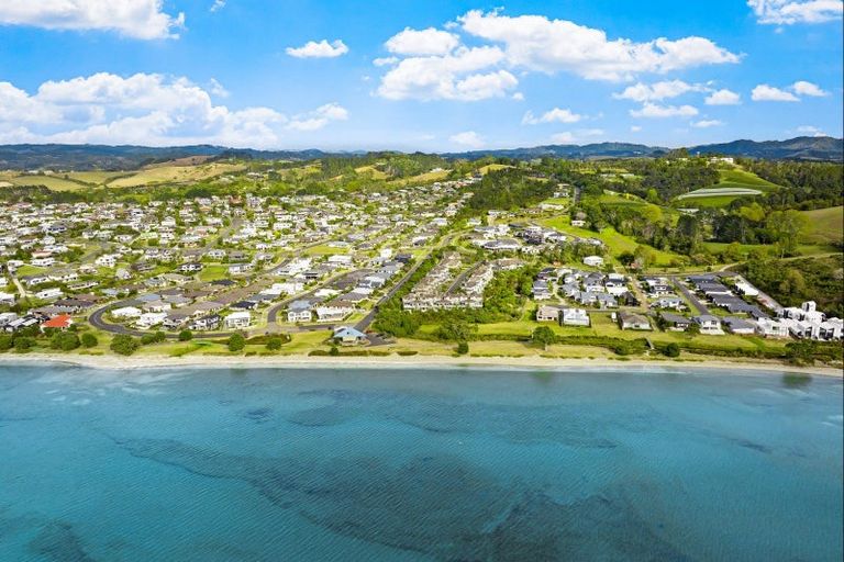 Photo of property in 36 Little Compton Mews, Snells Beach, 0920